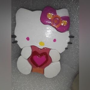 Hello Kitty Heart Wall Decor